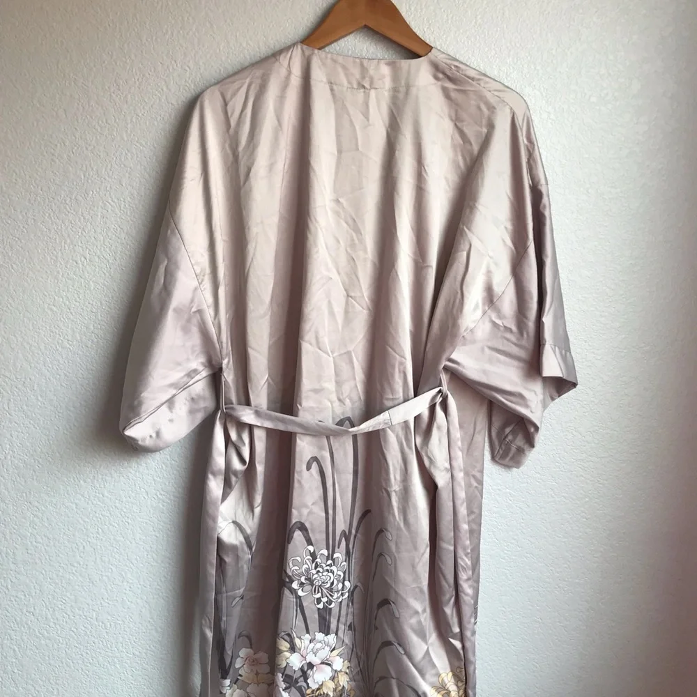 H&M Floral Robe - Picture 7 of 7